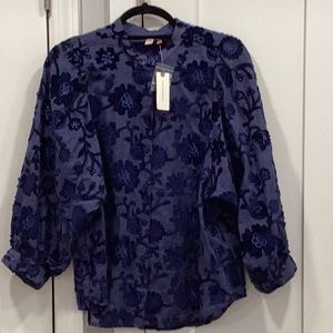 Women’s blue textured puff sleeve blouse